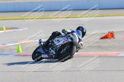media/Jan-20-2023-Fastrack Riders (Fri) [[f2ad32aba3]]/Private/session 5 turn 13/